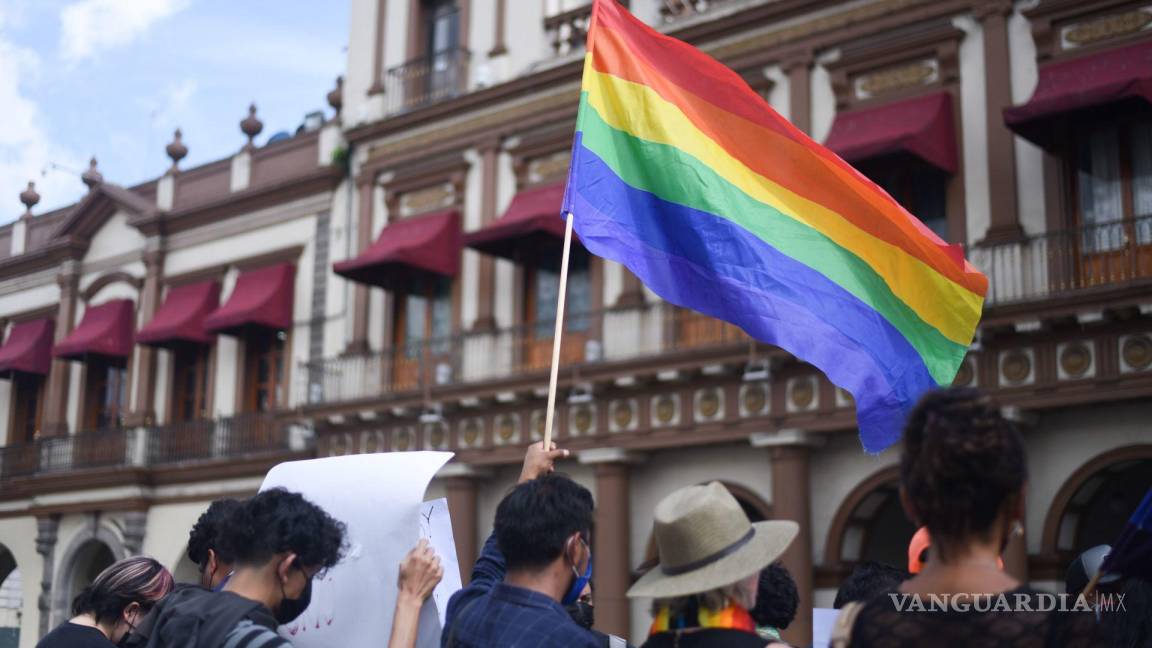 Facebook e Instagram dan luz verde a los usuarios de llamar ‘enfermos mentales’ y ‘anormales’ a personas LGTBI+