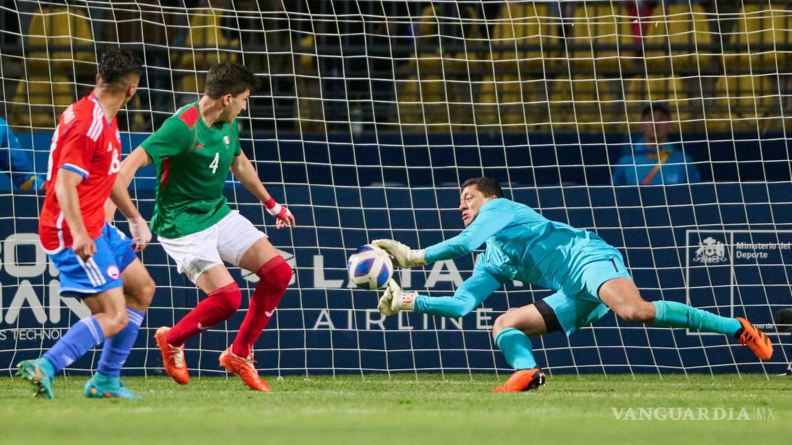 Portero Fernando Tapia salva a México de goleada ante Chile en Panamericanos, pero eso no evita la derrota