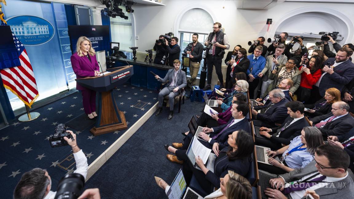 Casa Blanca anuncia que influencers y podcasters tendrán nuevo espacio en la sala de prensa