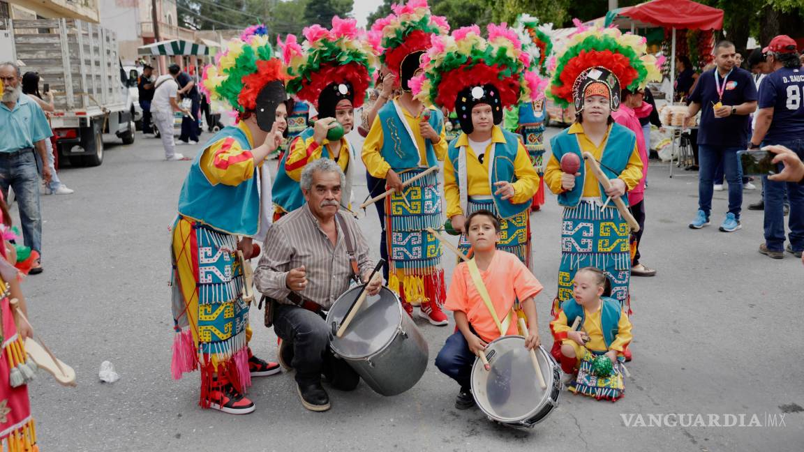 $!La Matlachinada vuelve a revestir de tradición y devoción a Saltillo