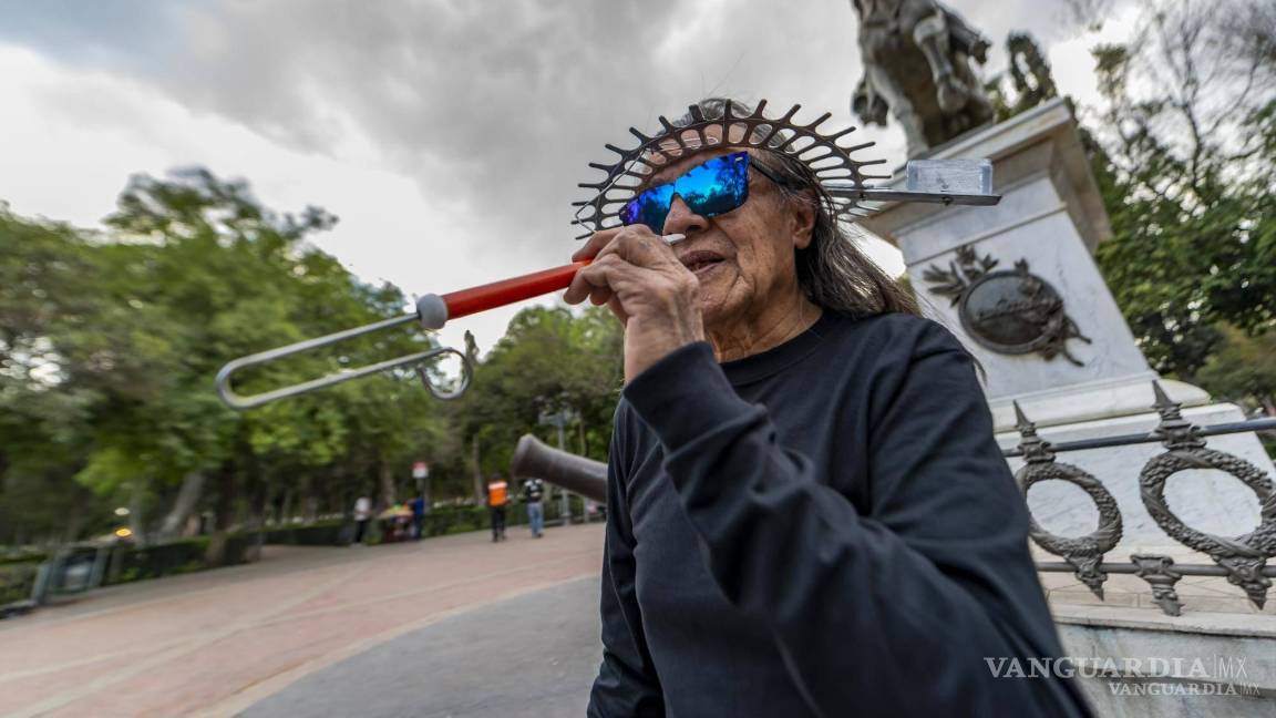 Lanzan campaña solidaria por ‘El Hombre Electrónico’, leyenda urbana de Saltillo