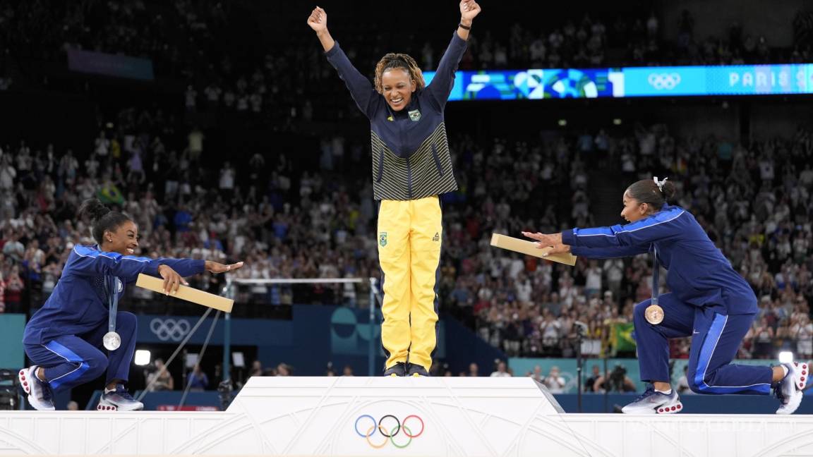 Rebeca Andrade vence a Simone Biles y se convierte en la atleta olímpica más laureada de Brasil