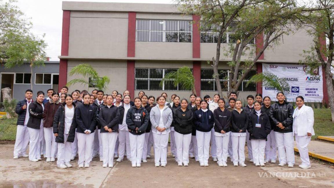 $!Por ahora, la institución educativa solo ha ofrecido extender un certificado de bachillerato y una carta de habilidades.