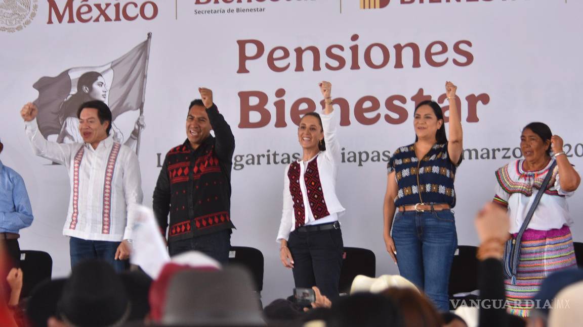 $!LAS MARGARITAS, CHIAPAS, 15MARZO2025.- Mario Delgado, secretario de Educación; Eduardo Ramírez, gobernador de Chiapas; Claudia Sheinbaum Pardo, presidenta de México, y Ariadna Montiel, secretaria de Bienestar durante el inicio del programa Pensiones Bienestar para mujeres de 60 a 64 años de edad. FOTO: TOÑO AGUILAR/CUARTOSCURO.COM