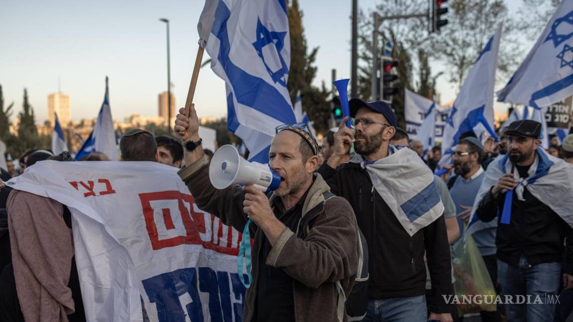 Los dos frentes en la batalla por la identidad de Israel