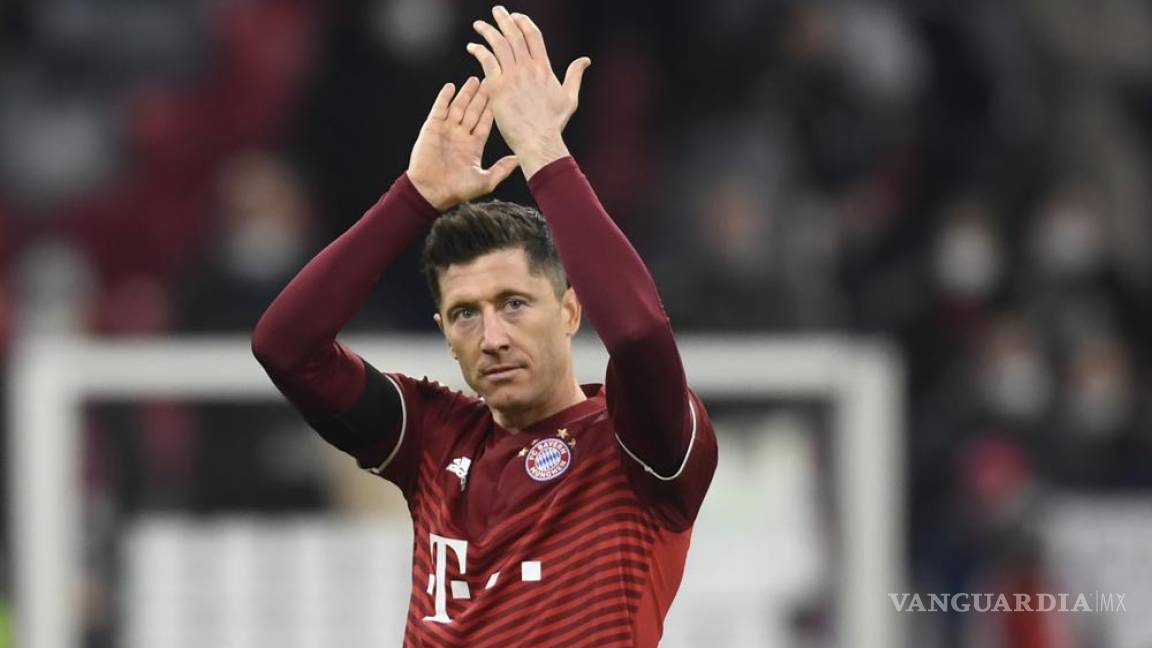 Dejaría ir Bayern Múnich a Lewandowski por 40 millones de euros, asegura Kicker