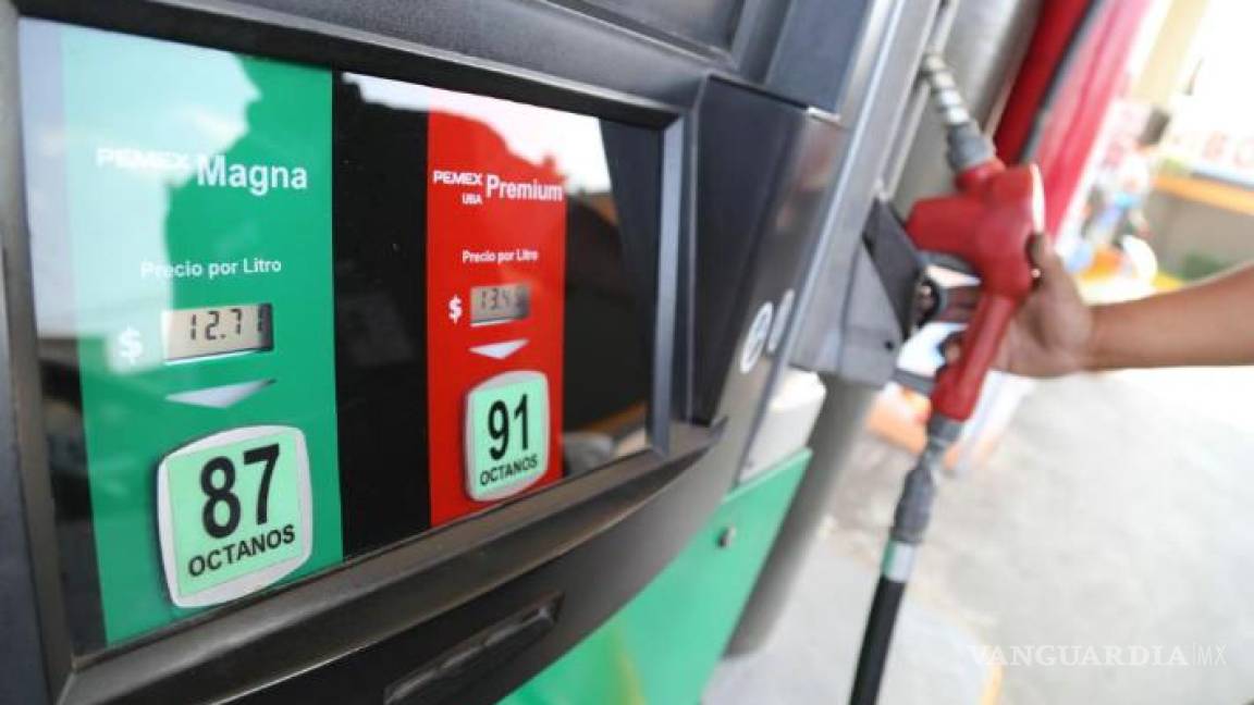 En Monterrey reportan desabasto de gasolina Premium