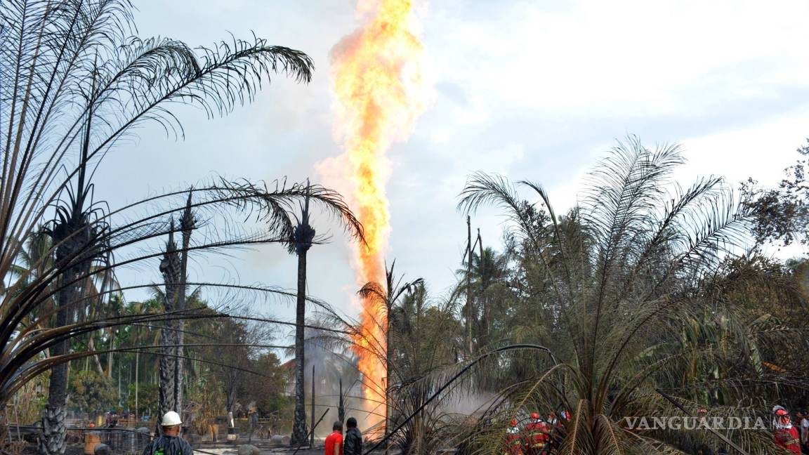 Incendio en un pozo petrolero en Indonesia deja 18 Muertos y 41 heridos