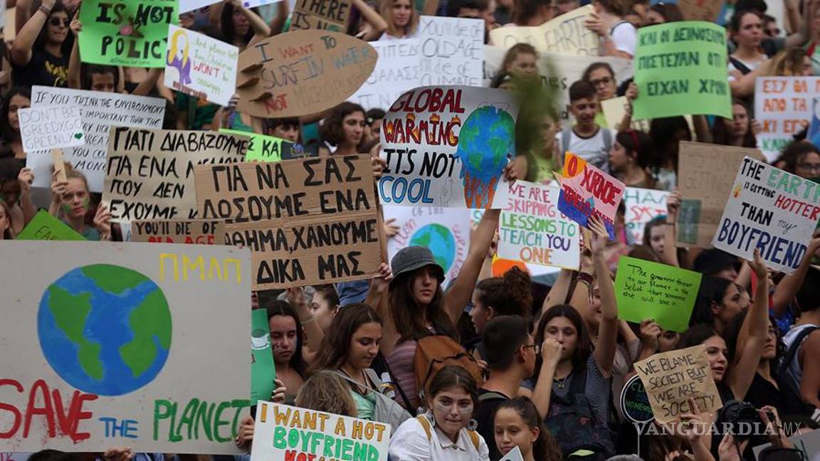 $!"Huelga Global Climática" convoca a miles de jóvenes en el mundo, mira éstas imágenes