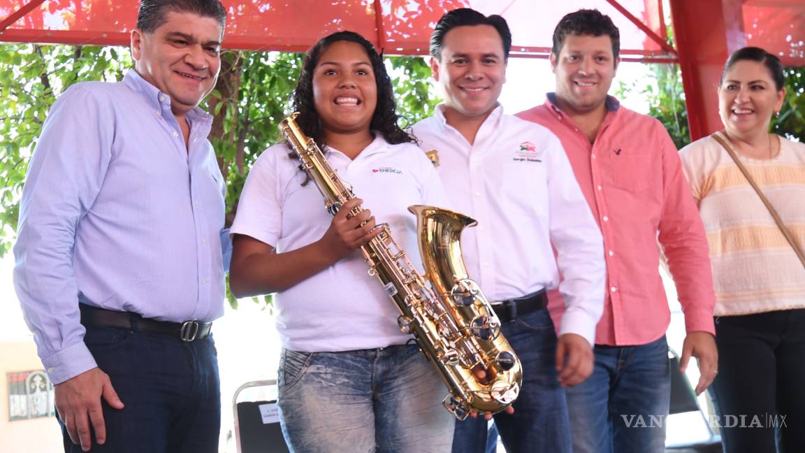 Con música enfrentan el delito en Torreón
