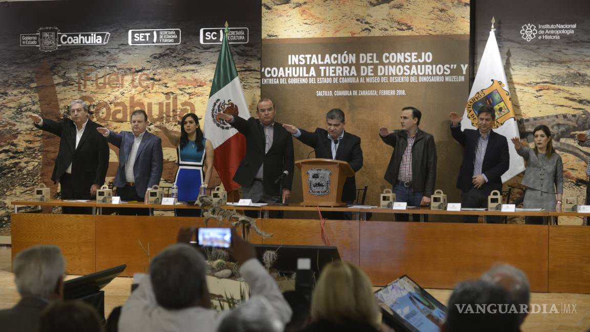 $!Recibe MUDE nuevo fósil de dinosaurio para promover a Coahuila