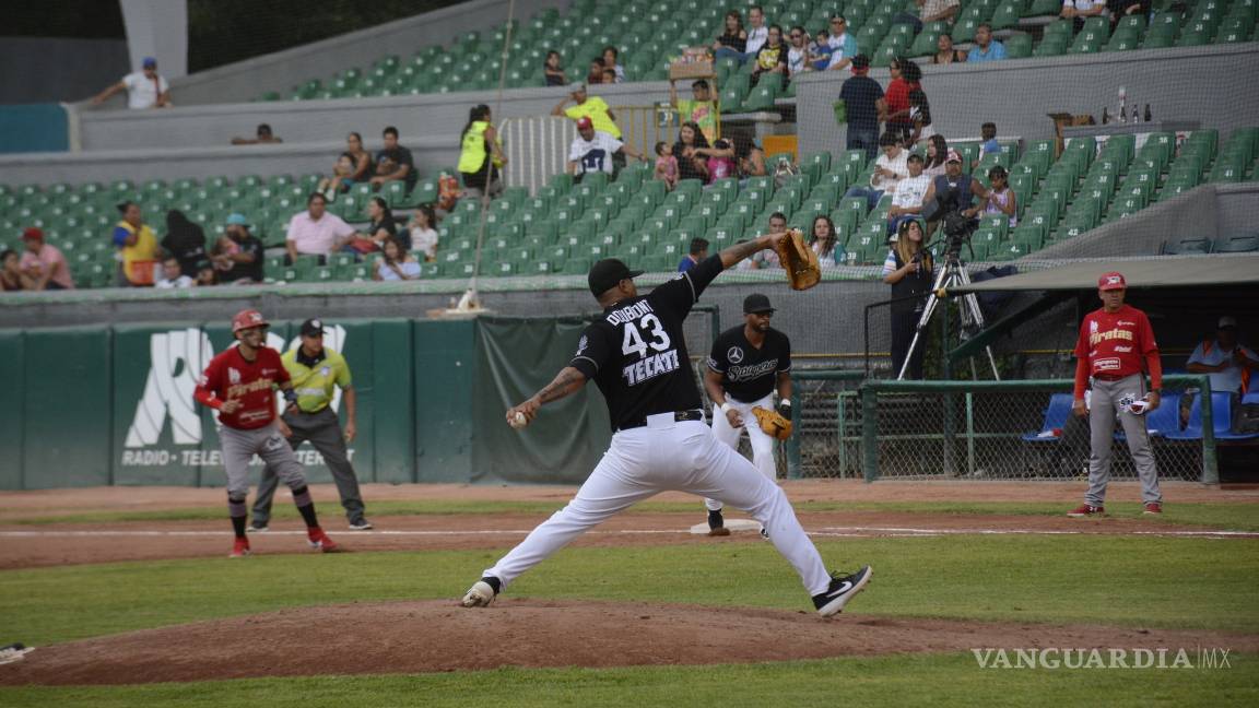 $!Saraperos se llena de carreras y gana la serie ante los Piratas
