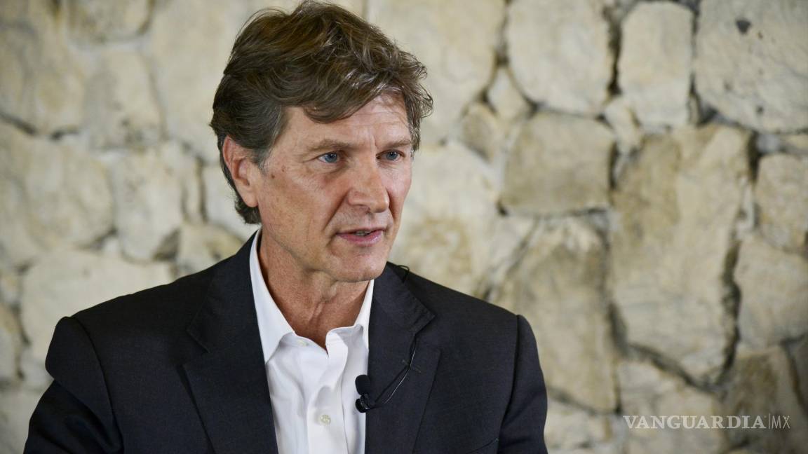 $!México es de los países más vulnerables al cambio climático. ¿Con qué autoridad moral nosotros le podemos pedir a los americanos, a los europeos y a los asiáticos que pongan orden en sus casas en materia de energía? Si nosotros no hacemos lo propio, dijo el presidenciable.