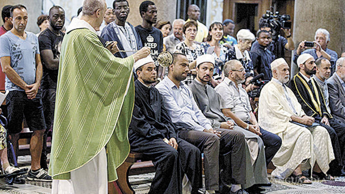 Oran juntos musulmanes y cristianos contra el ISIS