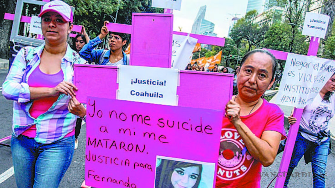 Según INEGI, durante 15 años se han asesinado 5 mujeres a diario en México