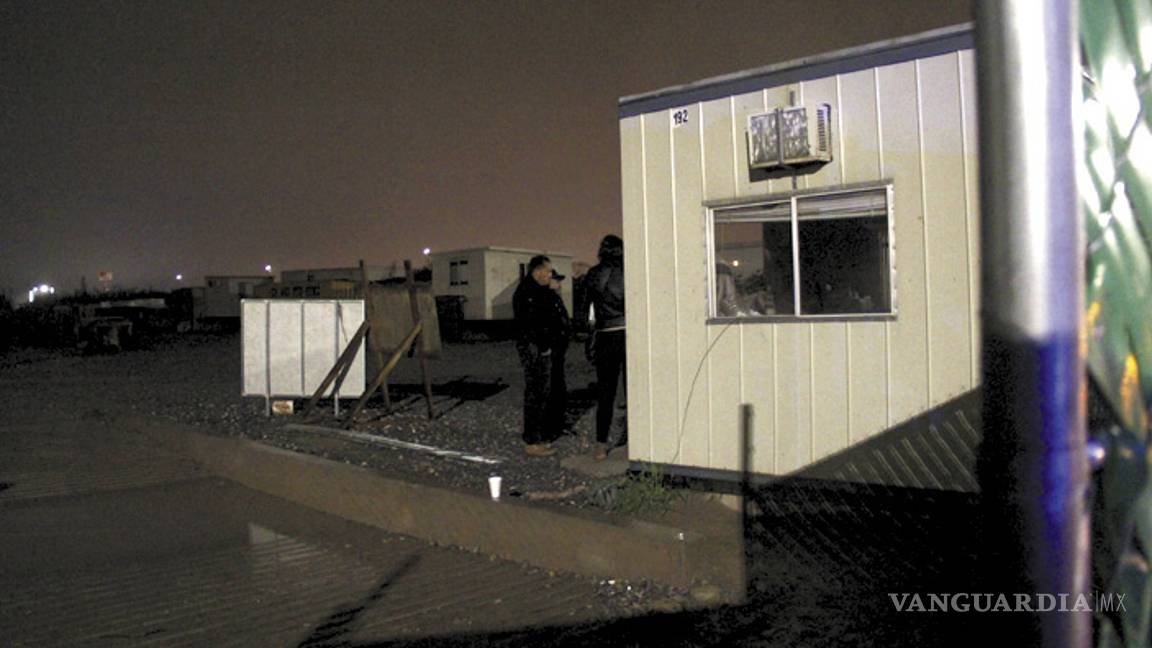 $!Comando armado encierra a vigilante y asalta constructora en Saltillo