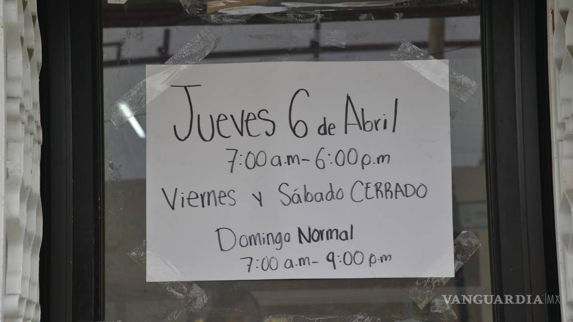 $!Ambos establecimientos se reactivarán hasta el próximo lunes, sin embargo, tan solo este día, las ventas aumentaron entre un 10 y 15 por ciento, informaron encargados de las sucursales.