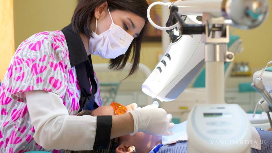 Más del 50% de las clínicas dentales en México son &quot;patito&quot;