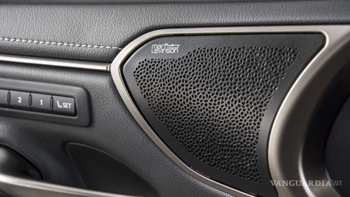 $!El nuevo Lexus ES se presentó en Pekín