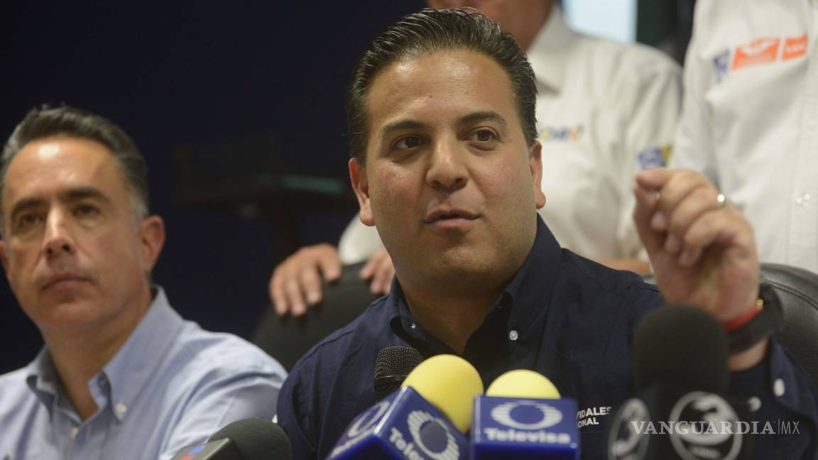 Damián Zepeda pide a autoridades de Coahuila que &quot;saquen las manos del proceso&quot;