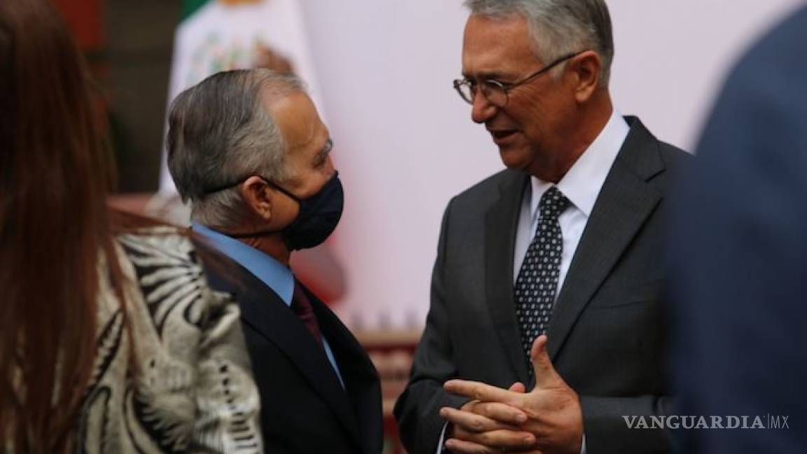 Banco Azteca gana millones con dinero público para pobres y sus datos: Proceso