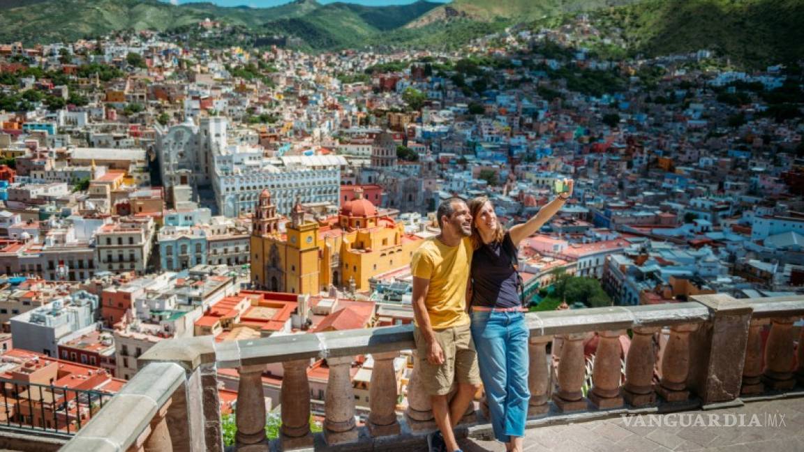 Reportan incremento en visitas de turistas internacionales a México