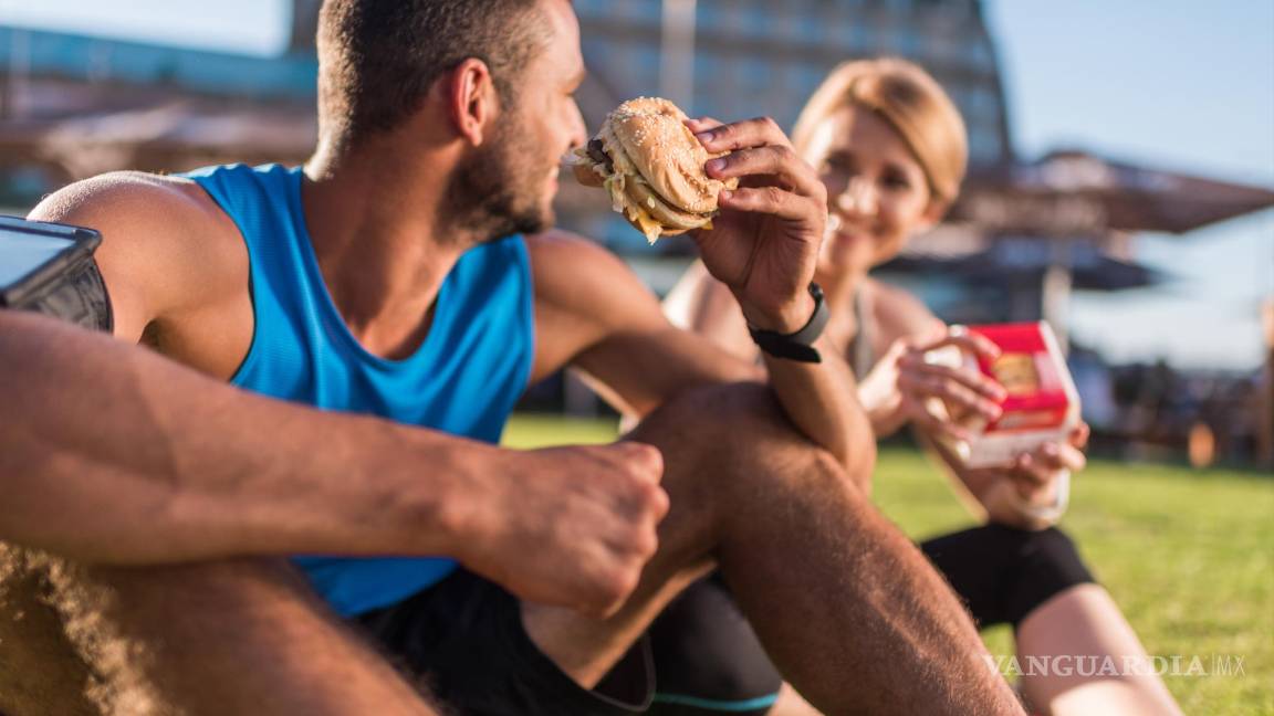 $!La actividad física ayuda a cuidar la línea. EFE/IMEO