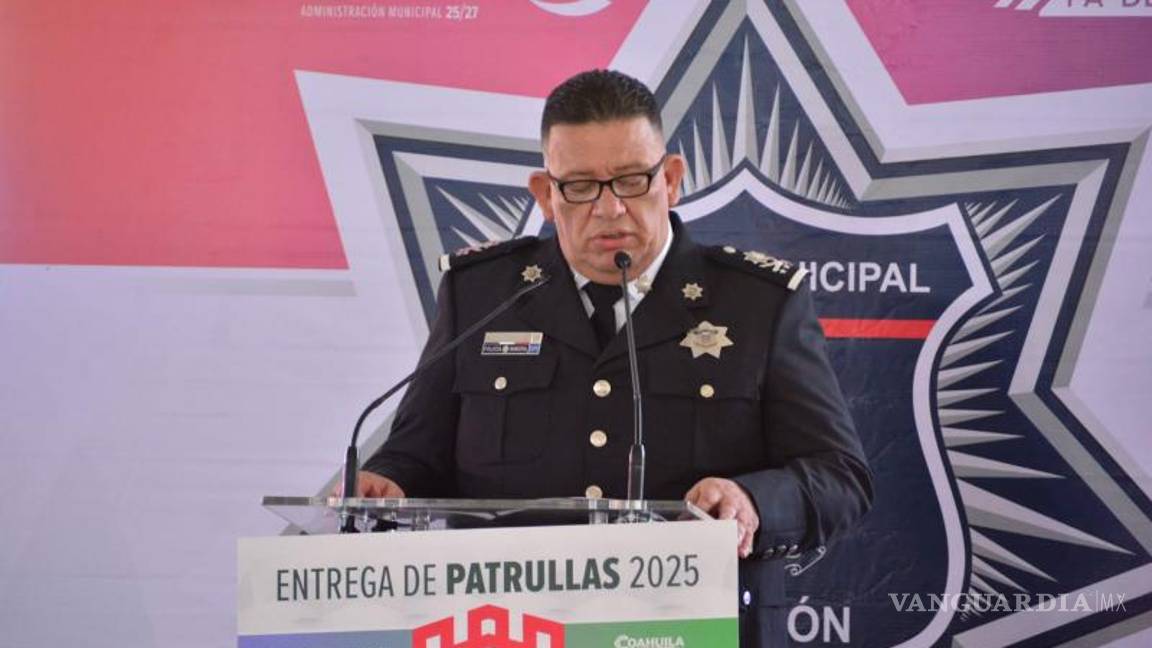 $!El comisario César Perales dio detalles de las unidades recibidas.