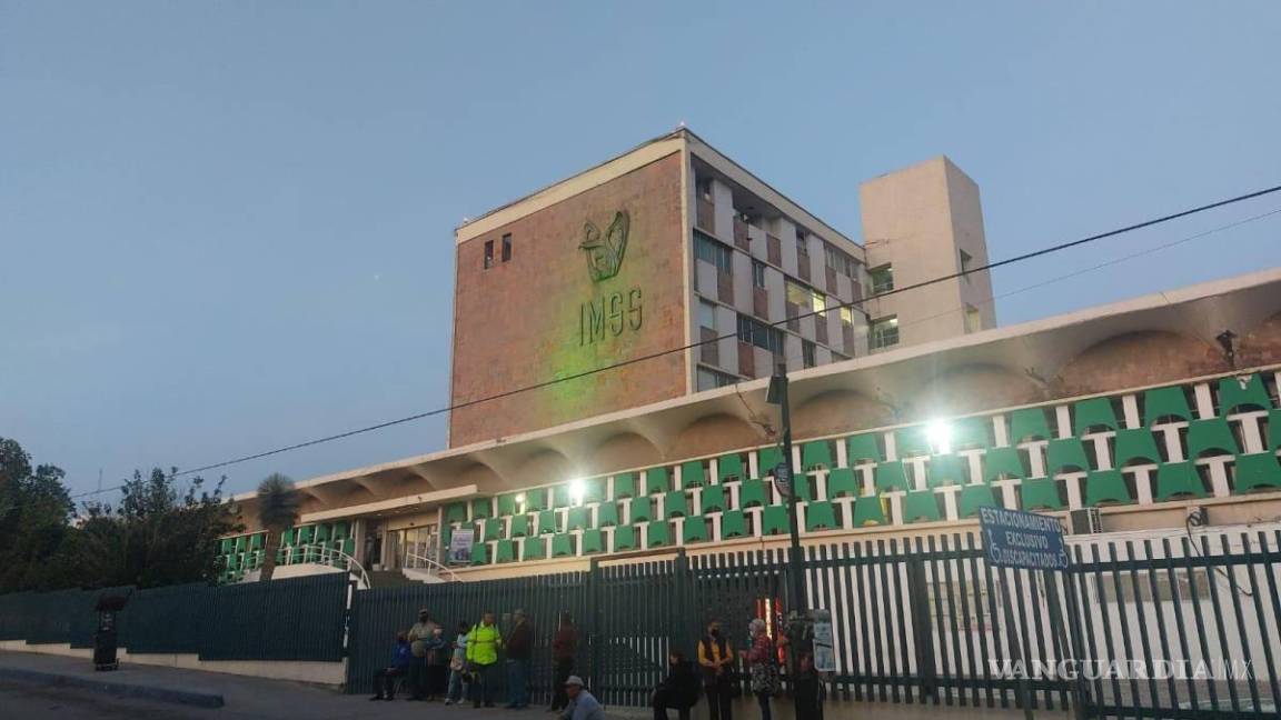 Hay esperanza para niño monclovense con síndrome nefrótico, en IMSS Saltillo le colocarán catéter dañado