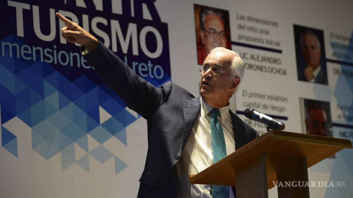 Pedro Aspe también se lleva dinero en Banobras: gana por proyectos, pero esconden cinco años los datos