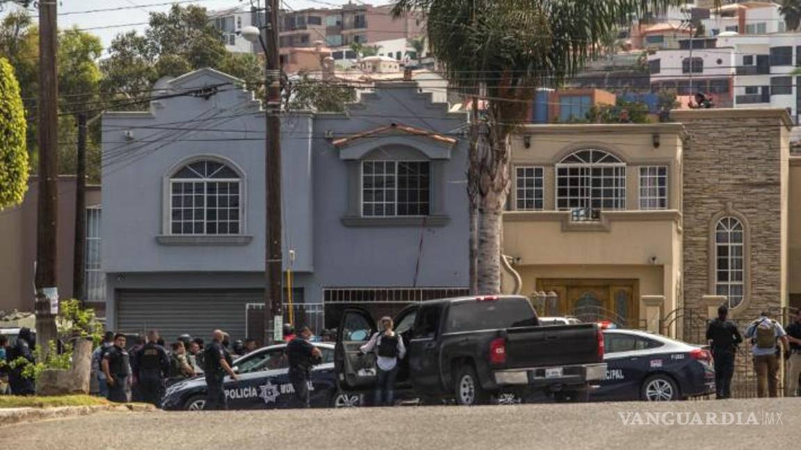 $!'Anticristo' sepulta a bebé en su patio en Playas de Tijuana