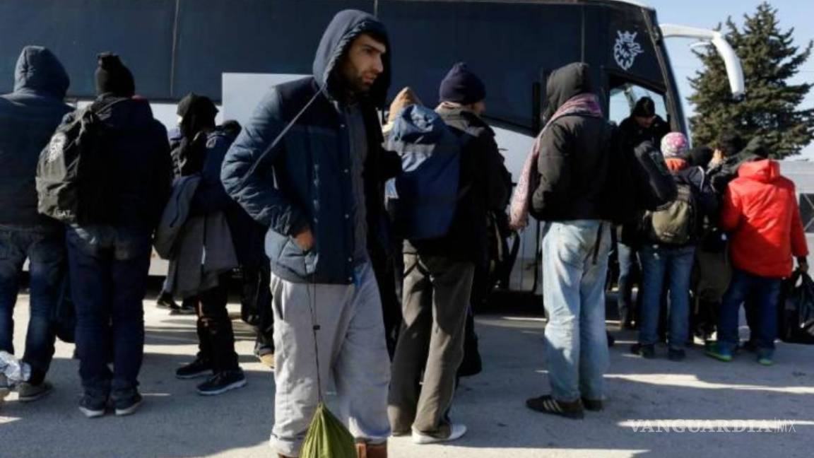 Iglesia italiana ofrecerá asilo a mil refugiados