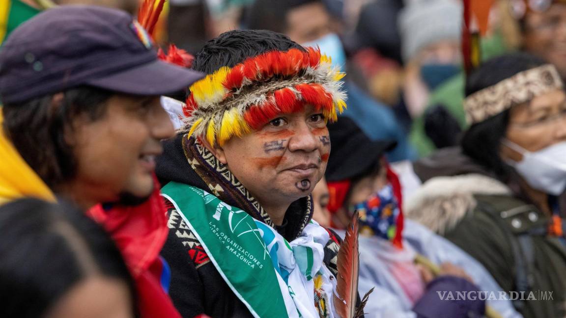 Miles de personas y líderes indígena reclama en Glasgow justicia climática y social