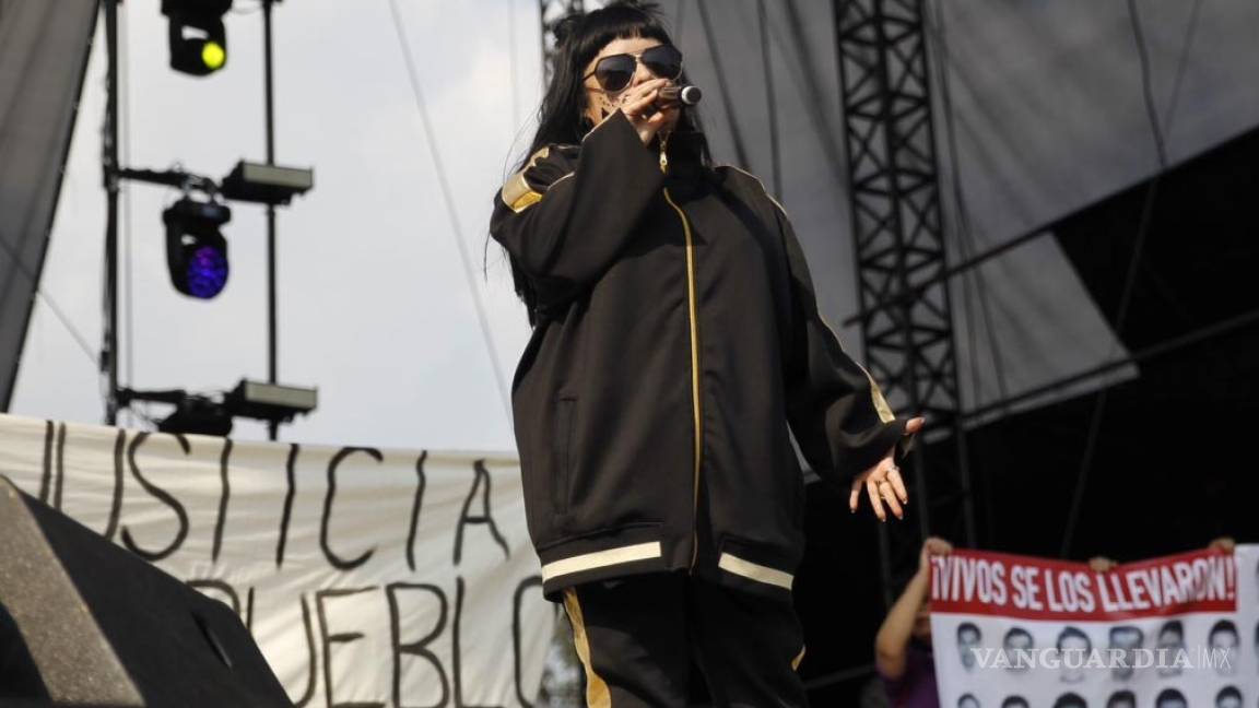 &quot;Vivas nos queremos&quot;: Amandititita pide justicia en el Vive Latino