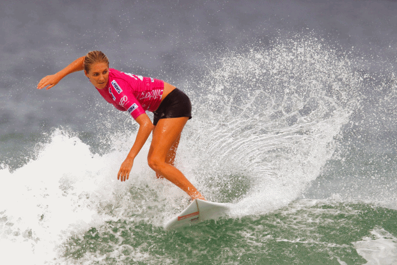 $!World Surf League iguala los premios de mujeres y hombres