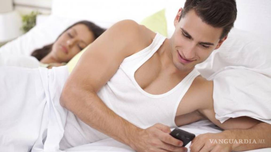13 formas modernas de infidelidad (Aunque los hombres digan que no lo son)