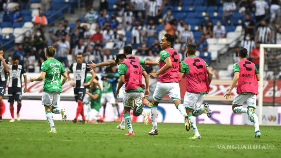 Santos saca empate 1-1 con Monterrey y avanza a la semifinal