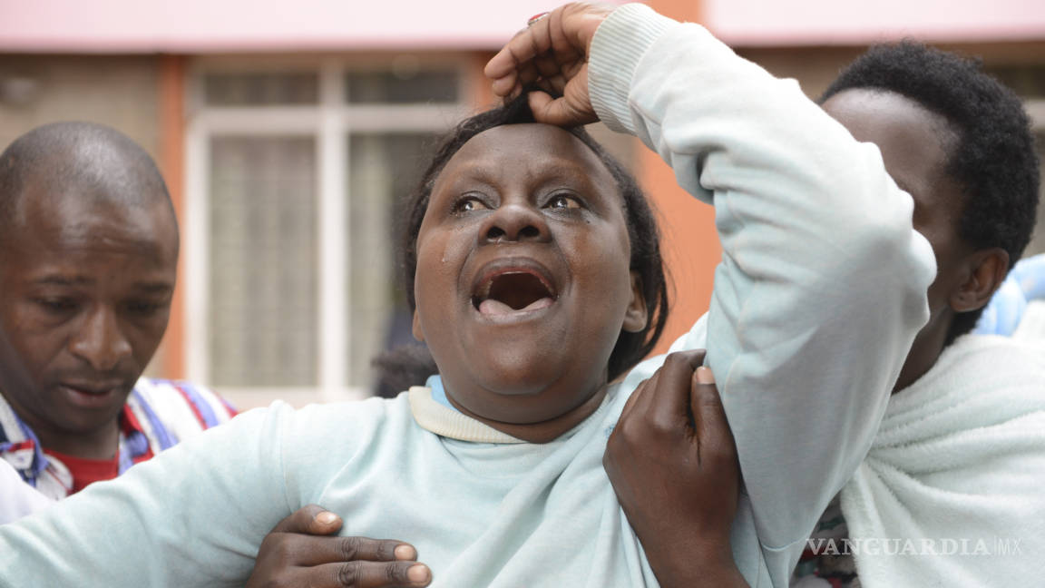 7 niños muertos y 64 heridos al colapsar una escuela en Nairobi