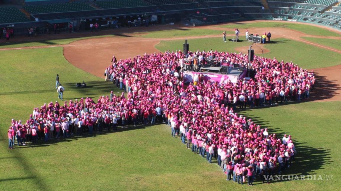Salud de Coahuila invita formar un ‘lazo rosa’