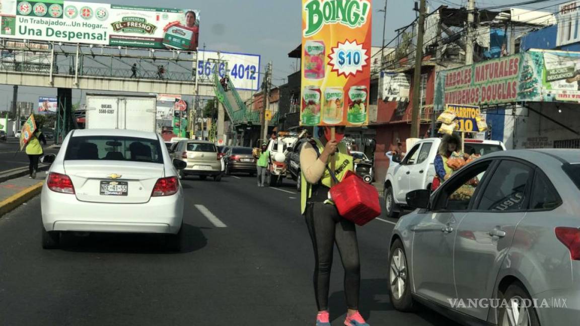 'El día que el de allá arriba me lleve, pues ni modo', en Ecatepec se niegan a usar cubrebocas