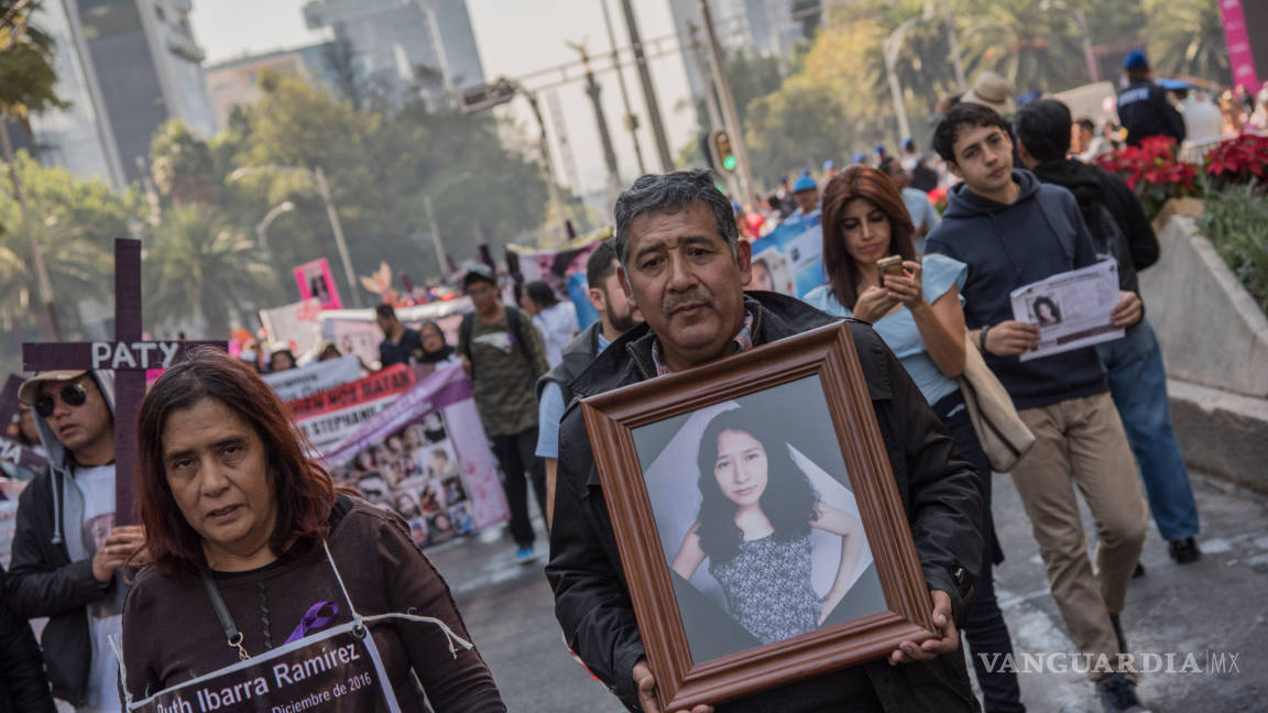 Manifestaciones en diversos estados sacan a miles para exigir que paren feminicidios en México