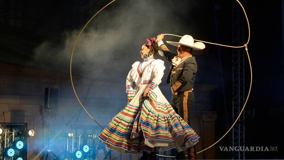 $!Ballet Folklórico de México: Museo viviente en Saltillo