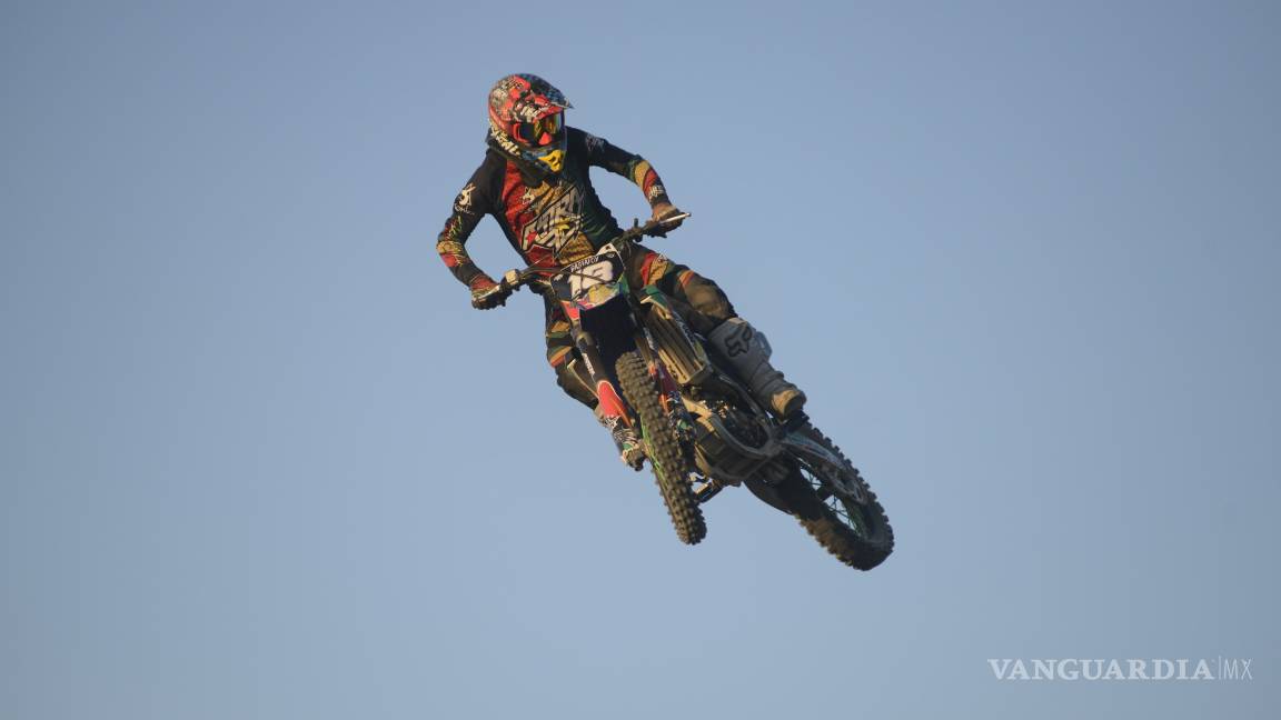 $!Wheels Master Show en la Arena 8 Segundos enciende los ánimos a los saltillenses