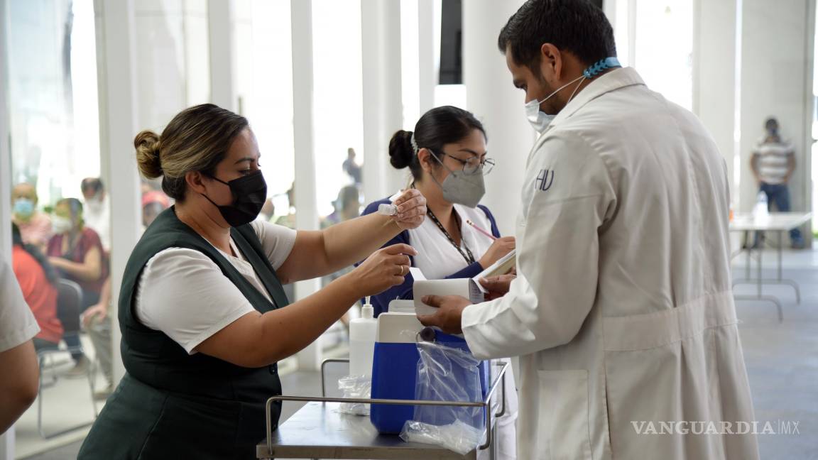 Al menos 800 maestros rechazaron la vacuna en Coahuila: Secretario de Educación