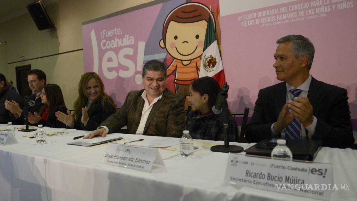 Exhorta Gobernador de Coahuila a trabajar por los niños y adolescentes