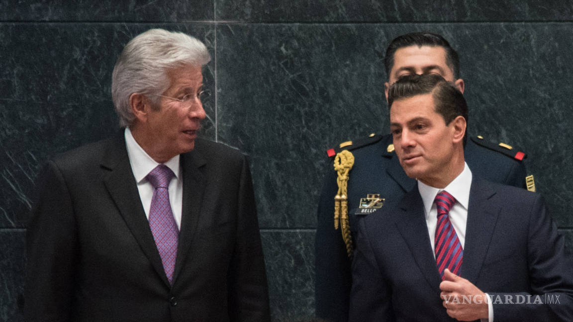 Peña Nieto alerta que elecciones condicionarán crecimiento económico mexicano