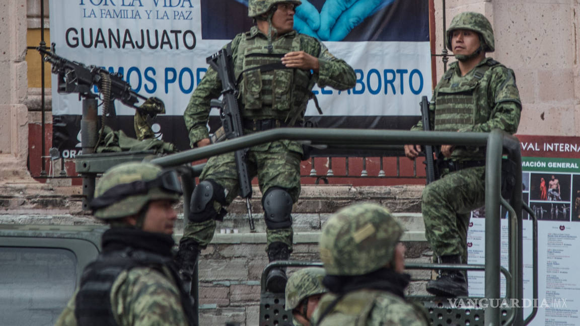 Ejército mexicano es 'leal', pero tiene manchas como la del 68: López Obrador