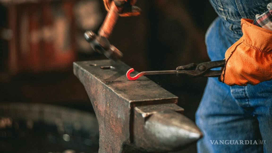 $!Forjado tradicional del hierro.
