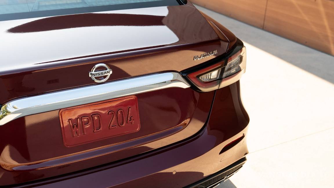 $!Nissan presenta el nuevo Maxima; más llamativo, sobre todo en el interior