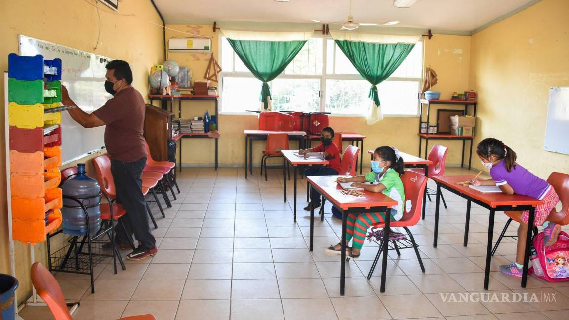 Pide Sedu Coahuila reforzar uso de cubrebocas en escuelas